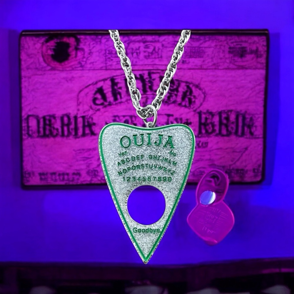 🆕 Ouija Planchette Pendant Necklace Resin/Stainless Steel